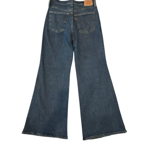 Levi's Ribcage Bell High Rise Zip Fly Wide Leg Flared Denim Jeans Blue Size 31 - Picture 2 of 8